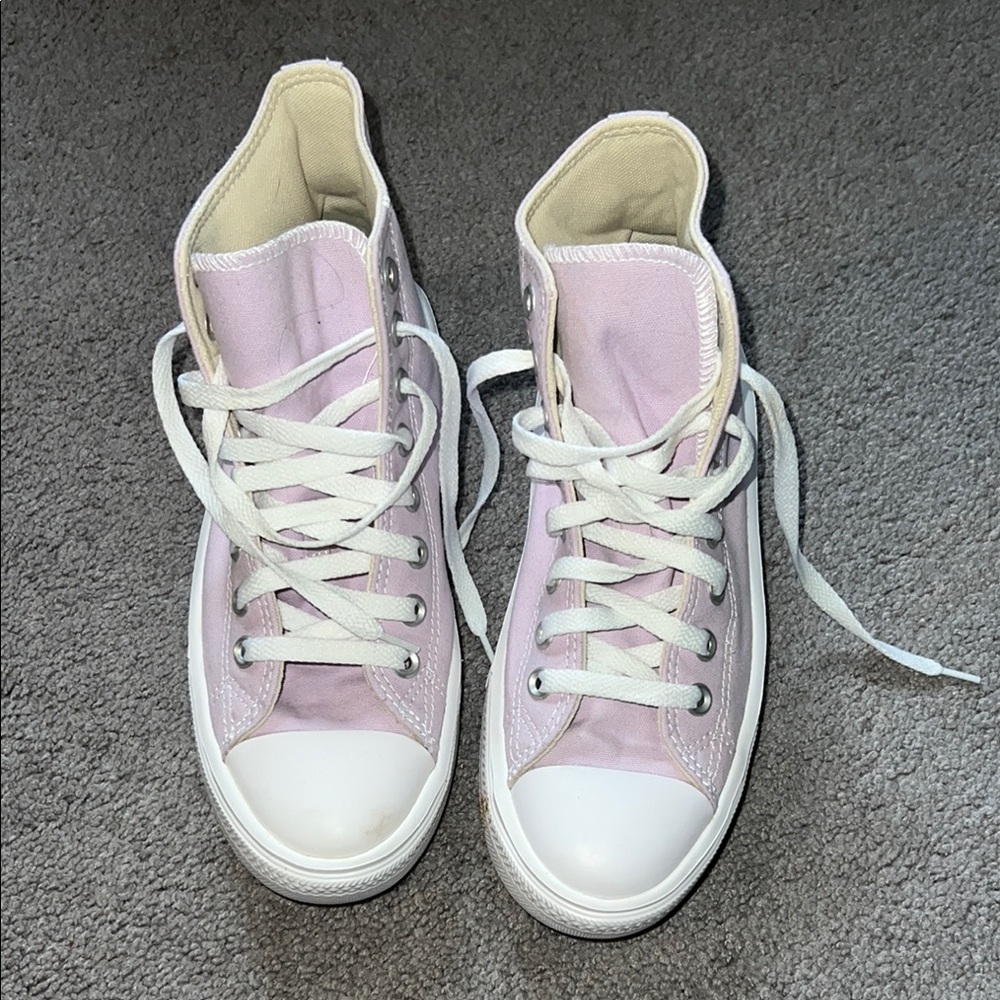 Light Purple High-Top Sneakers
